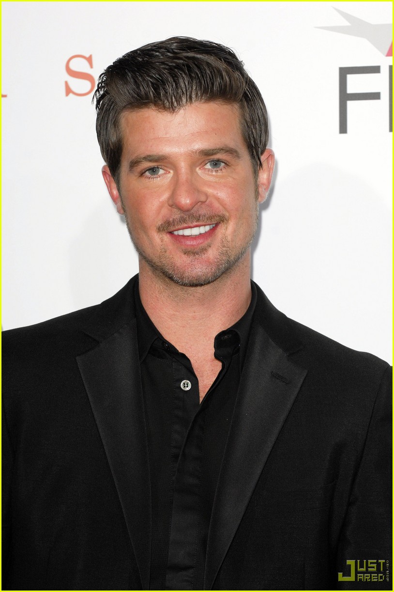 Robin Thicke and Paula Patton A...