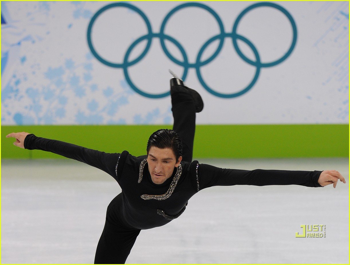 Evan Lysacek Wins Figure Skating Gold&mldr; In Vera Wang: Photo 2429007