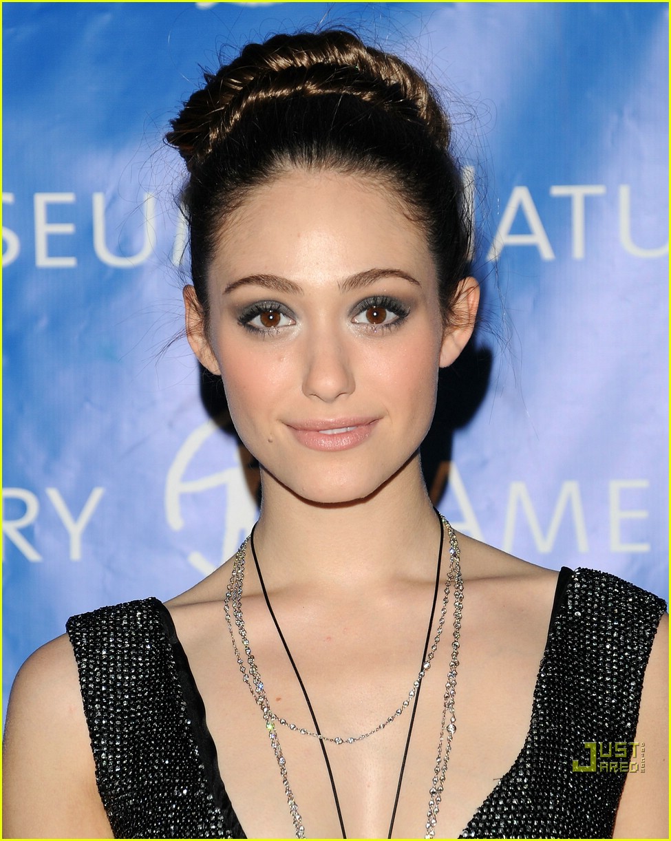 Full Sized Photo of emmy rossum night museum 09 | Photo 2442830 | Just