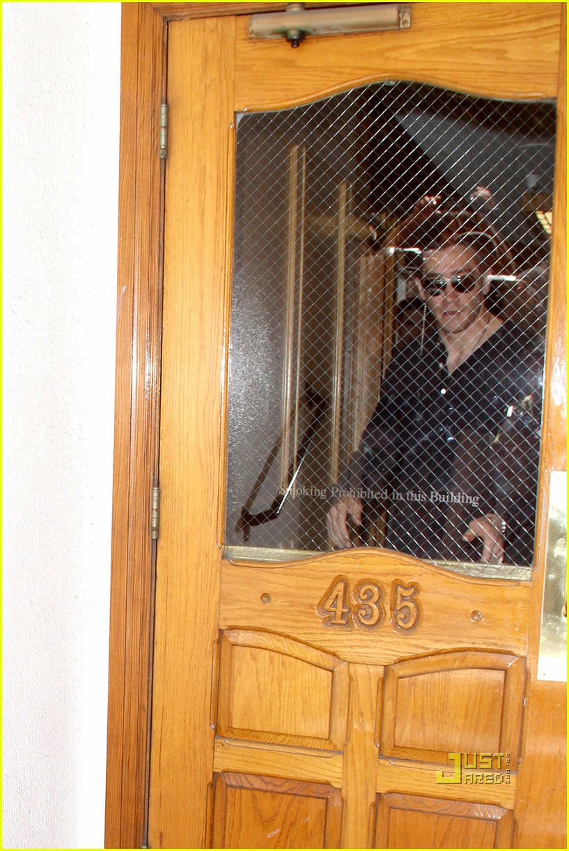 jake gyllenhaal paparazzi