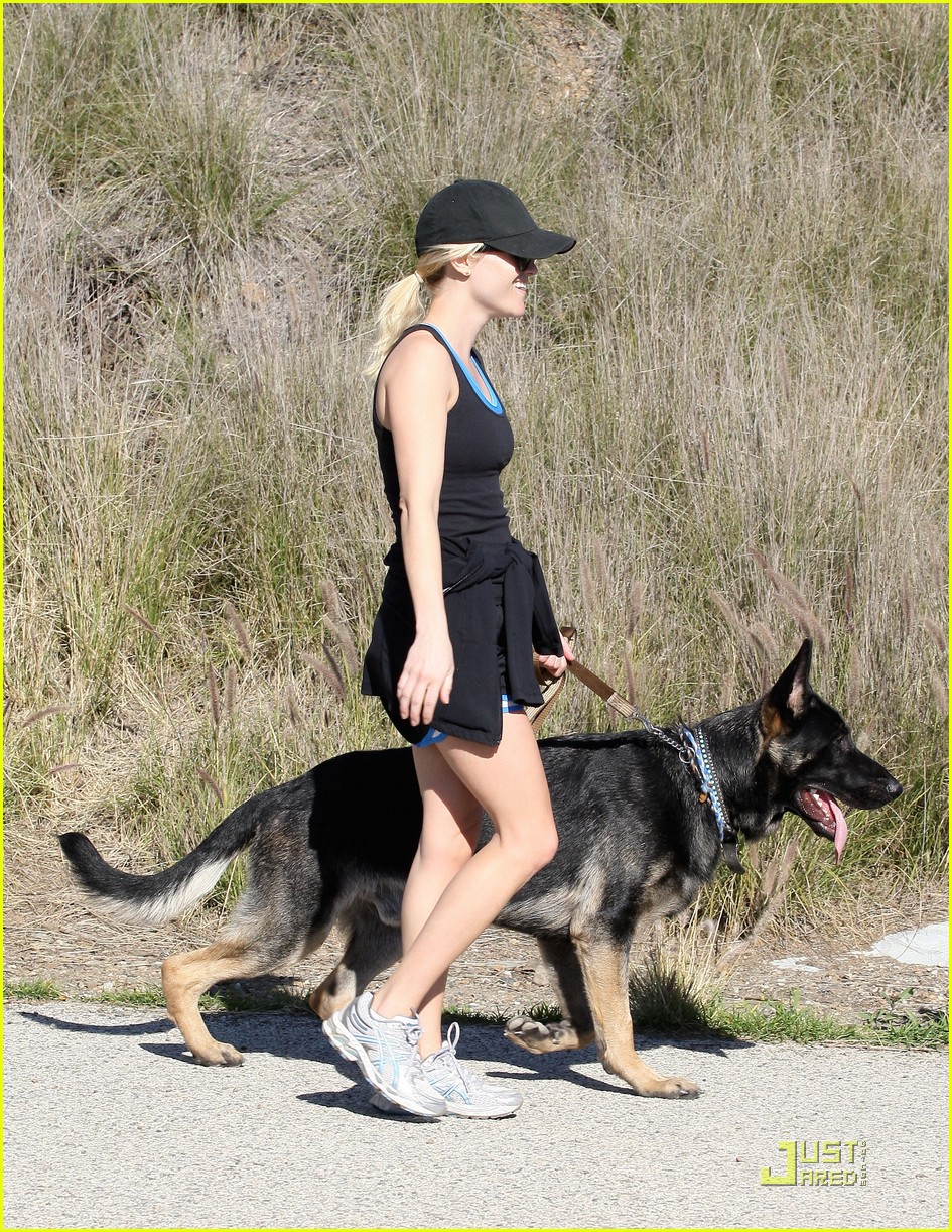 Full Sized Photo of reese witherspoon takes hike with dogs 07 | Photo