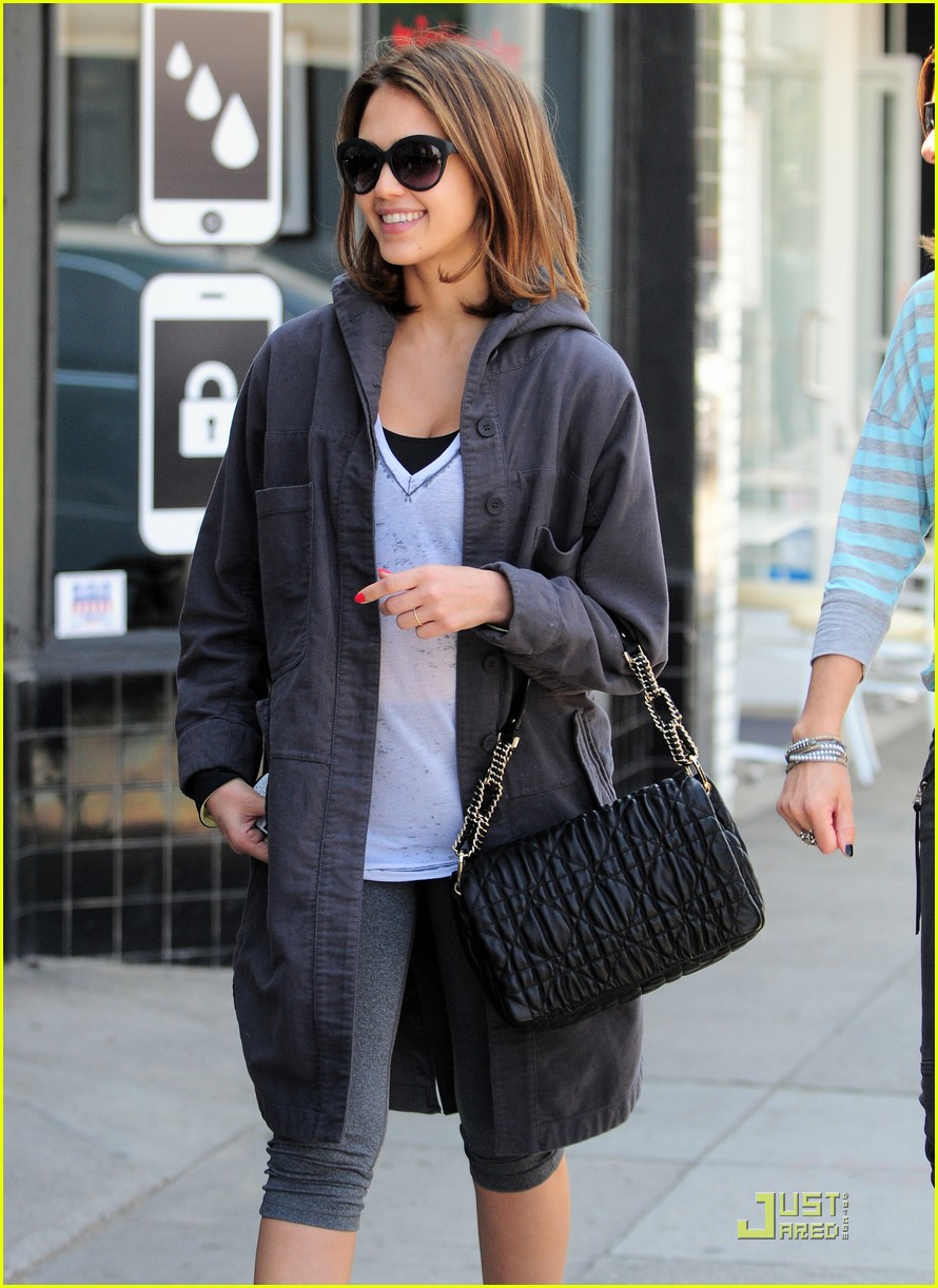 Full Sized Photo of jessica alba afternoon fun in west hollywood 09