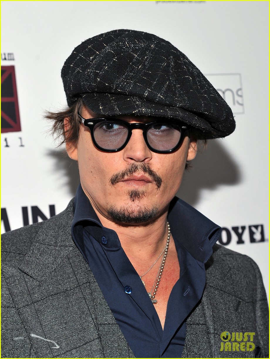 Johnny Depp & Amber Heard Premiere 'Rum Diary' in NYC Photo 2593666