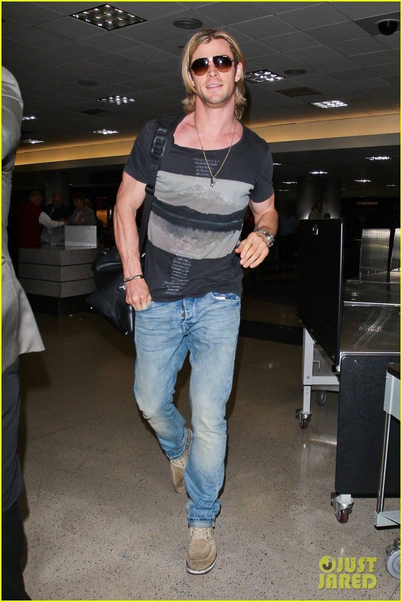 Full Sized Photo Of Chris Hemsworth Cabin In The Woods Screening