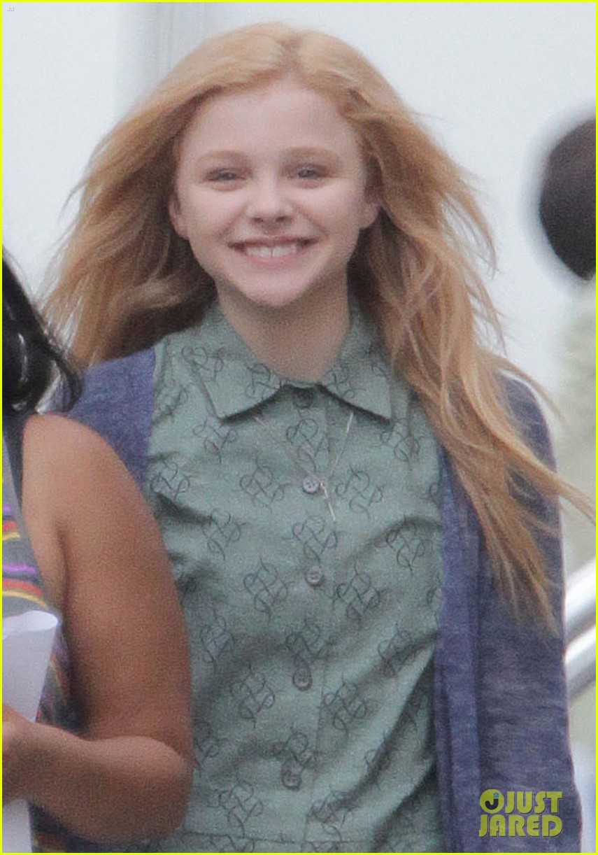 chloe-moretz-carrie-set-02.jpg