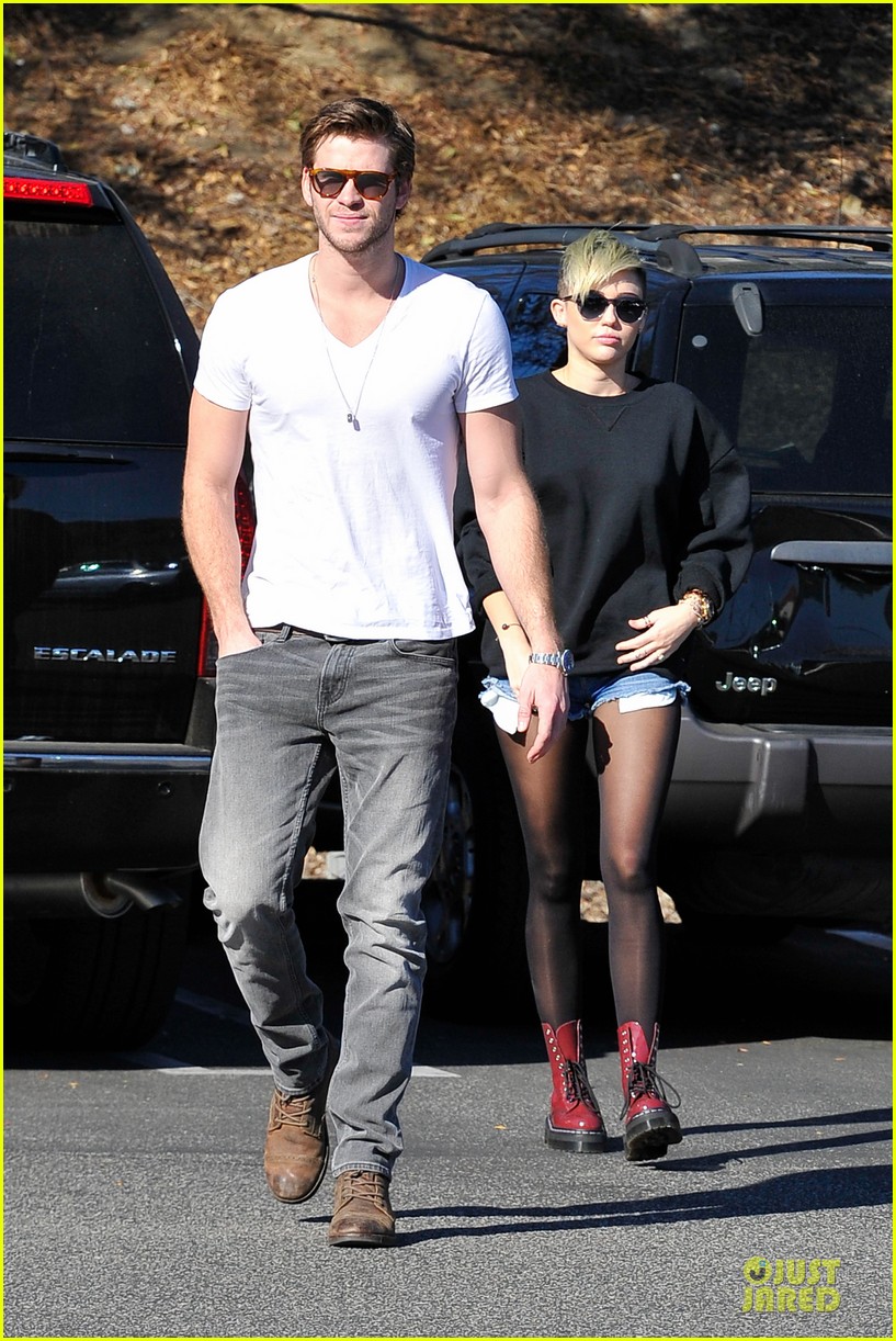 Full Sized Photo Of Miley Cyrus My Music Is Something That Radio Needs Right Now 14 Photo Just Jared