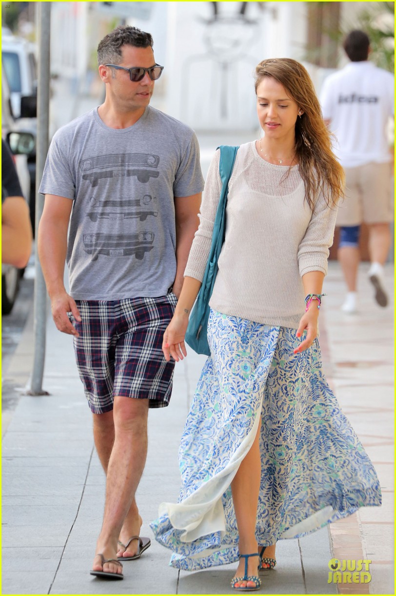 Full Sized Photo of jessica alba cash warren st barts departing couple