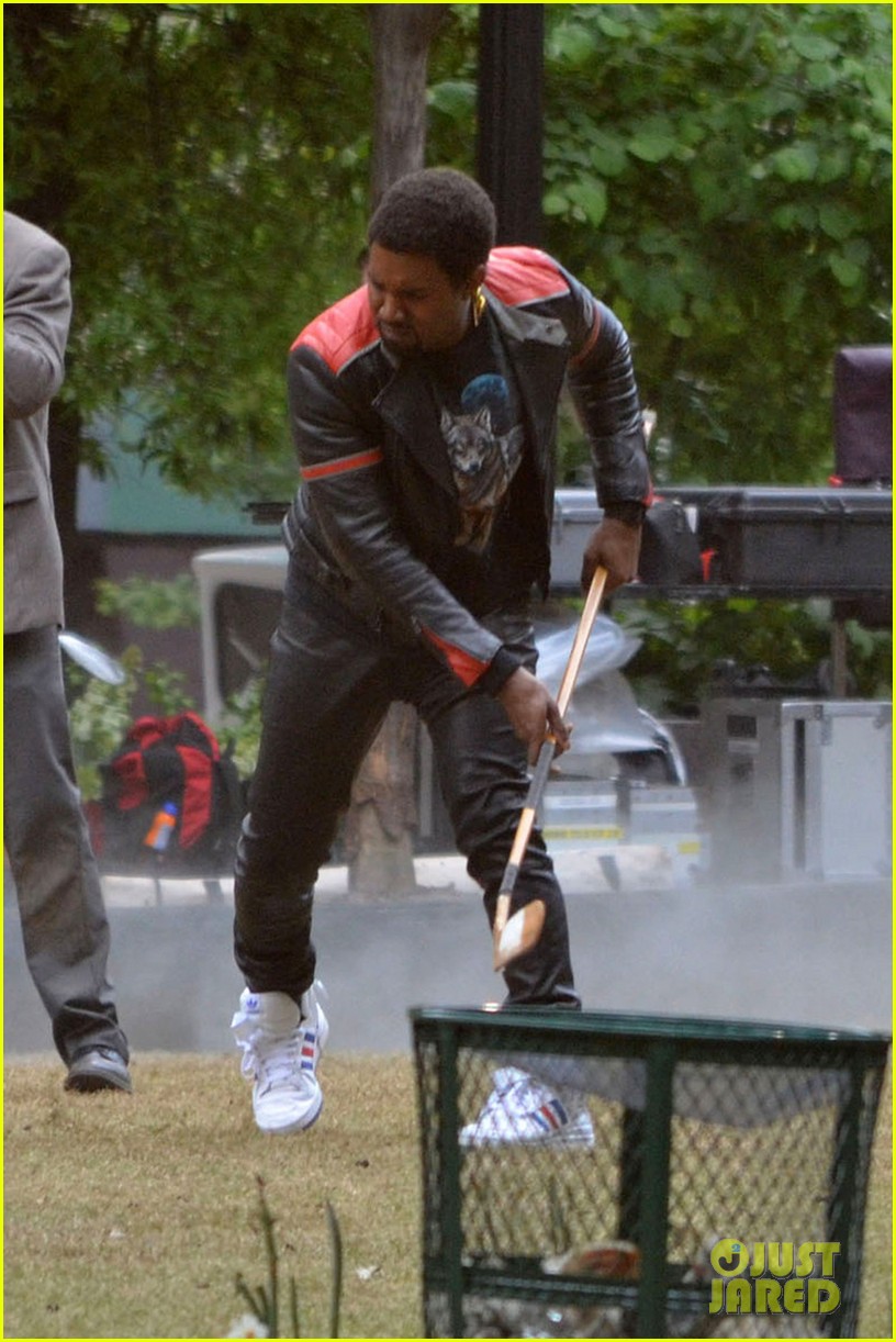 kanye west films anchorman 2 cameo in atlanta 02