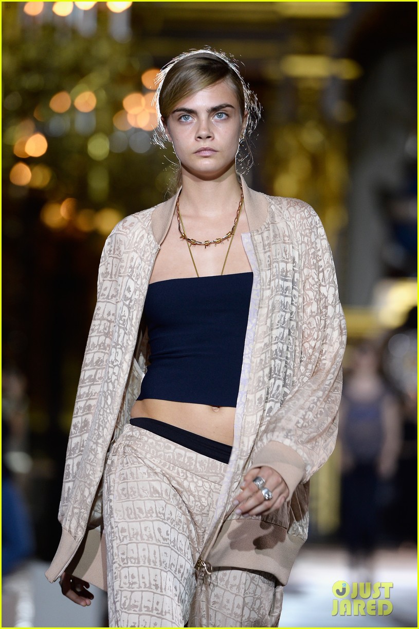 stella mccartney cara delevingne