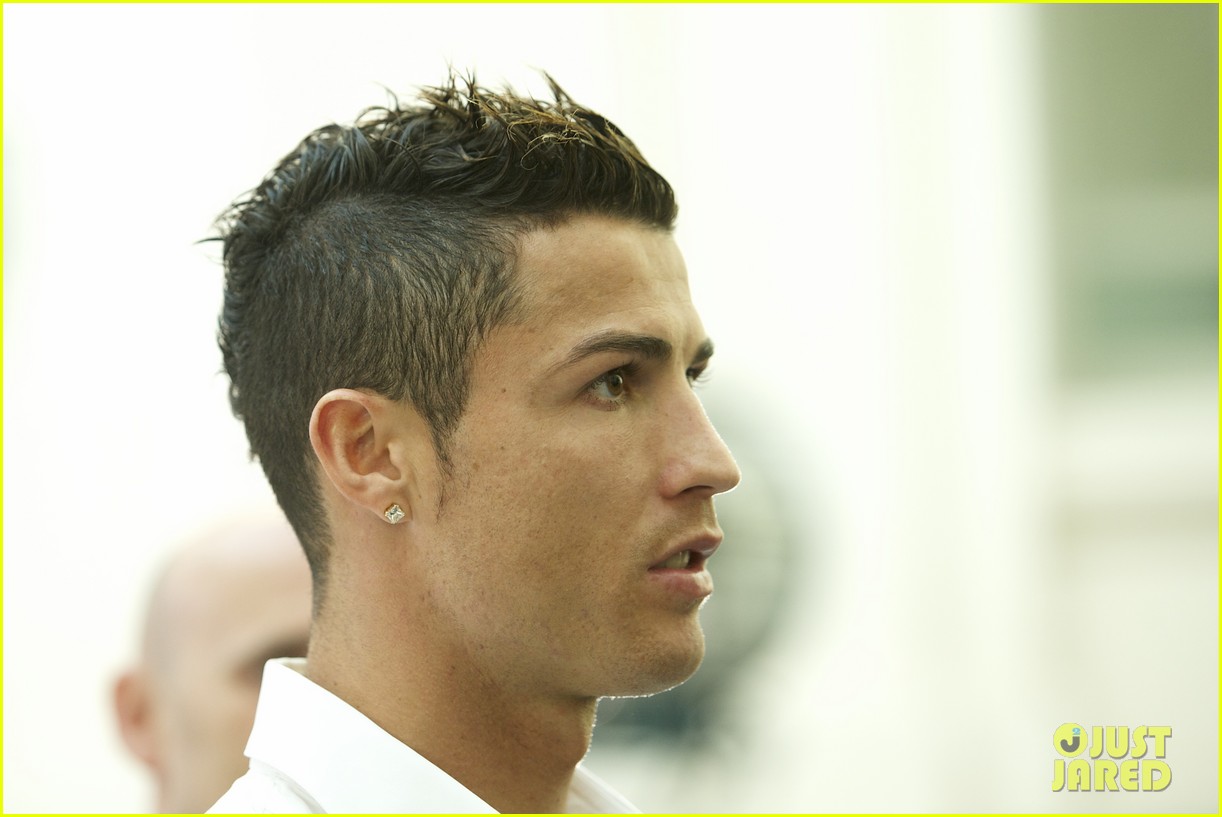 cristiano ronaldo line