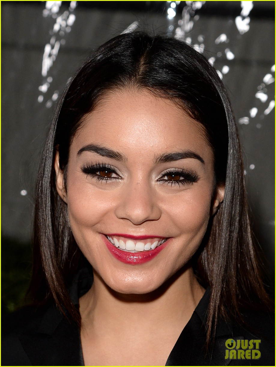 Full Sized Photo of vanessa hudgens amfar inspiration gala los angeles