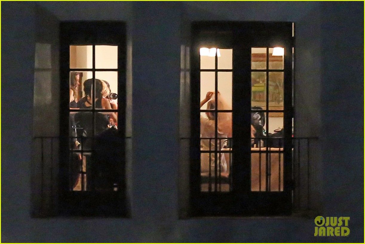 Full Sized Photo of kaley cuoco married ryan sweeting in pink wedding