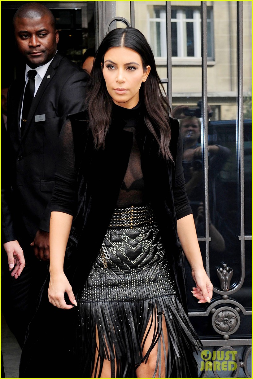 Full Sized Photo of kim kardashians bodyguards blocked vitalii sediuk