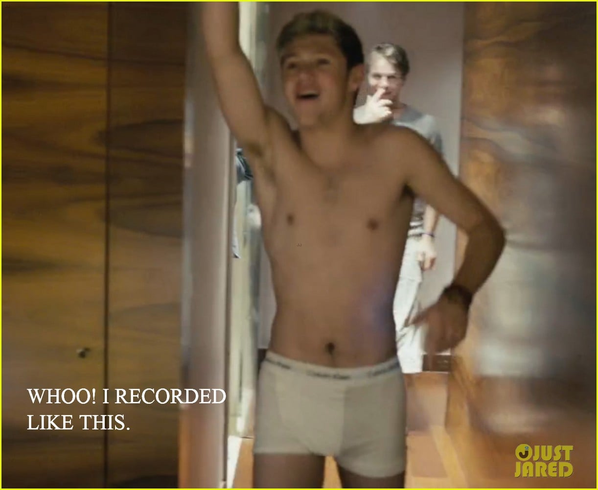 http://cdn02.cdn.justjared.com/wp-content/uploads/2014/12/1d-shirtless/niall-horan-one-direction-underwear-shirtless-moments-05.jpg