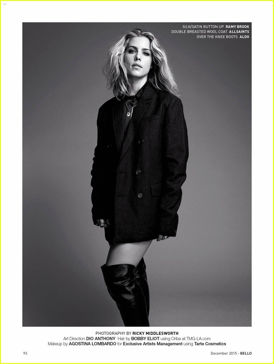 emily-bett-rickards-bello-magazine-05.jpg