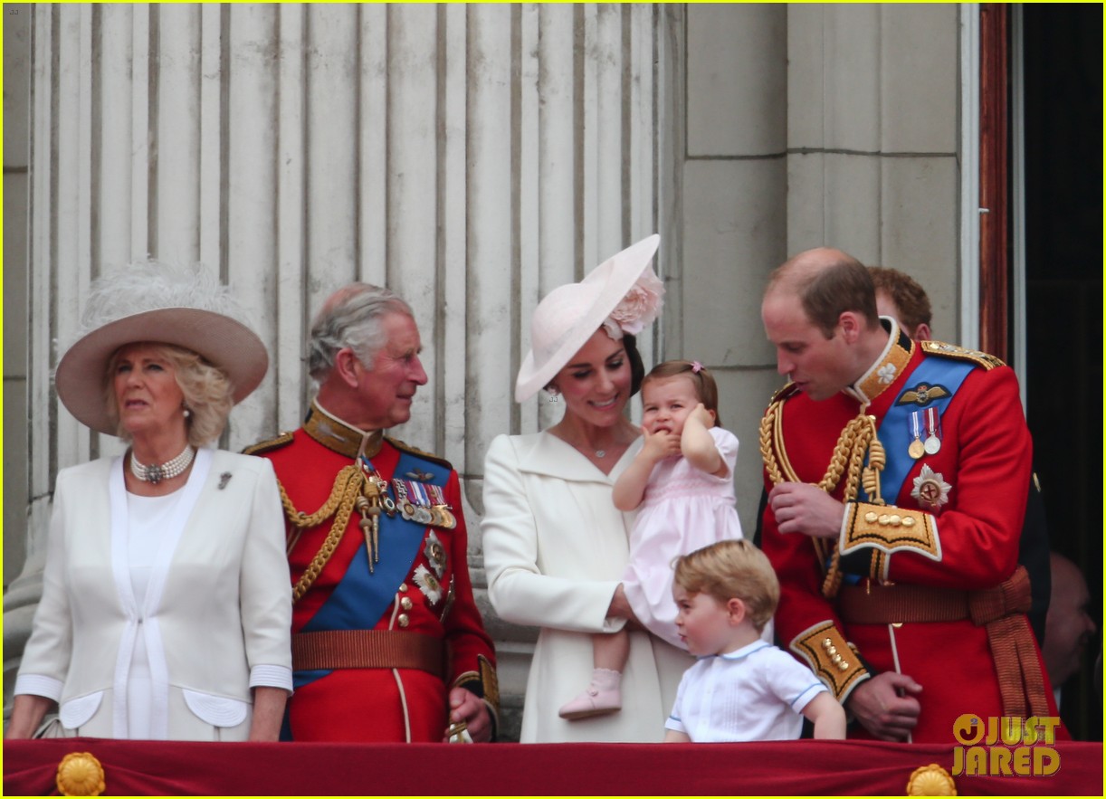 princess-charlotte-prince-george-join-will-kate-for-trooping-the-color-ceremony-41.jpg