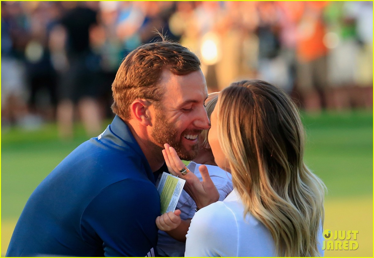 Dustin Johnson Celebrates US Open Win with Fiancee Paulina Gretzky & Son Tatum! Photo 3686851
