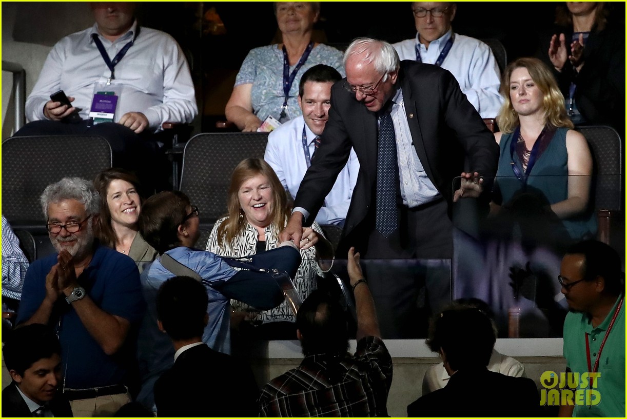 Larry Sanders Casts Votes for Brother Bernie at DNC 2016 (Video) Photo