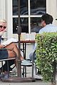 kirsten dunst jesse plemons hug los angeles 10