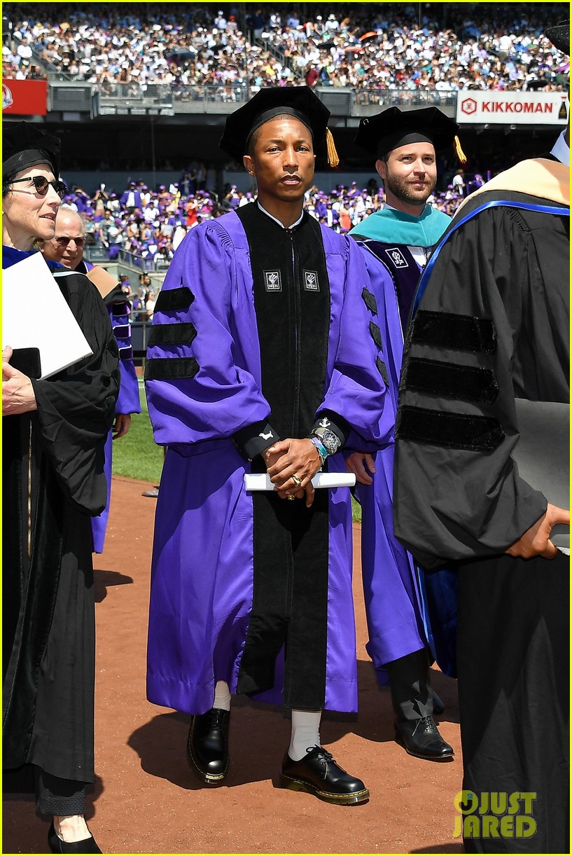 Pharrell williams net worth picture