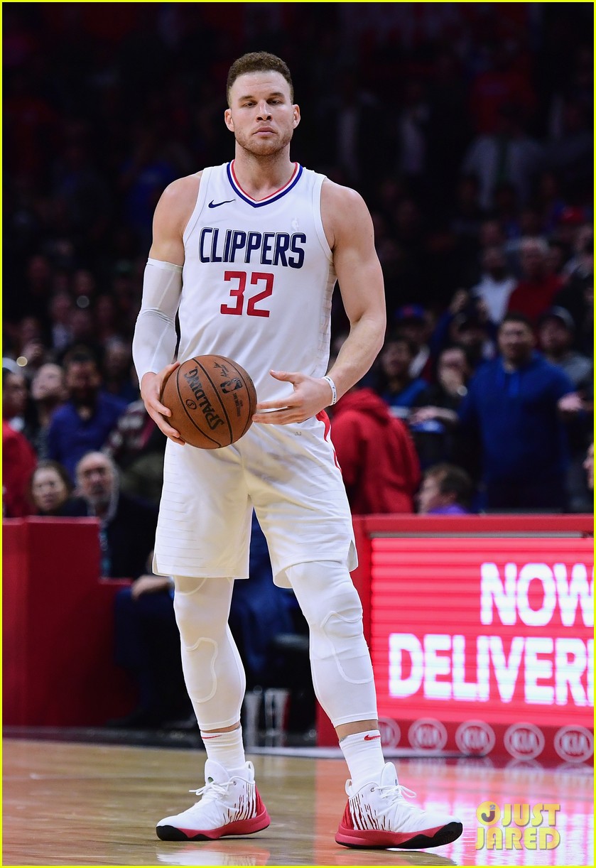 blake griffin shoes pistons