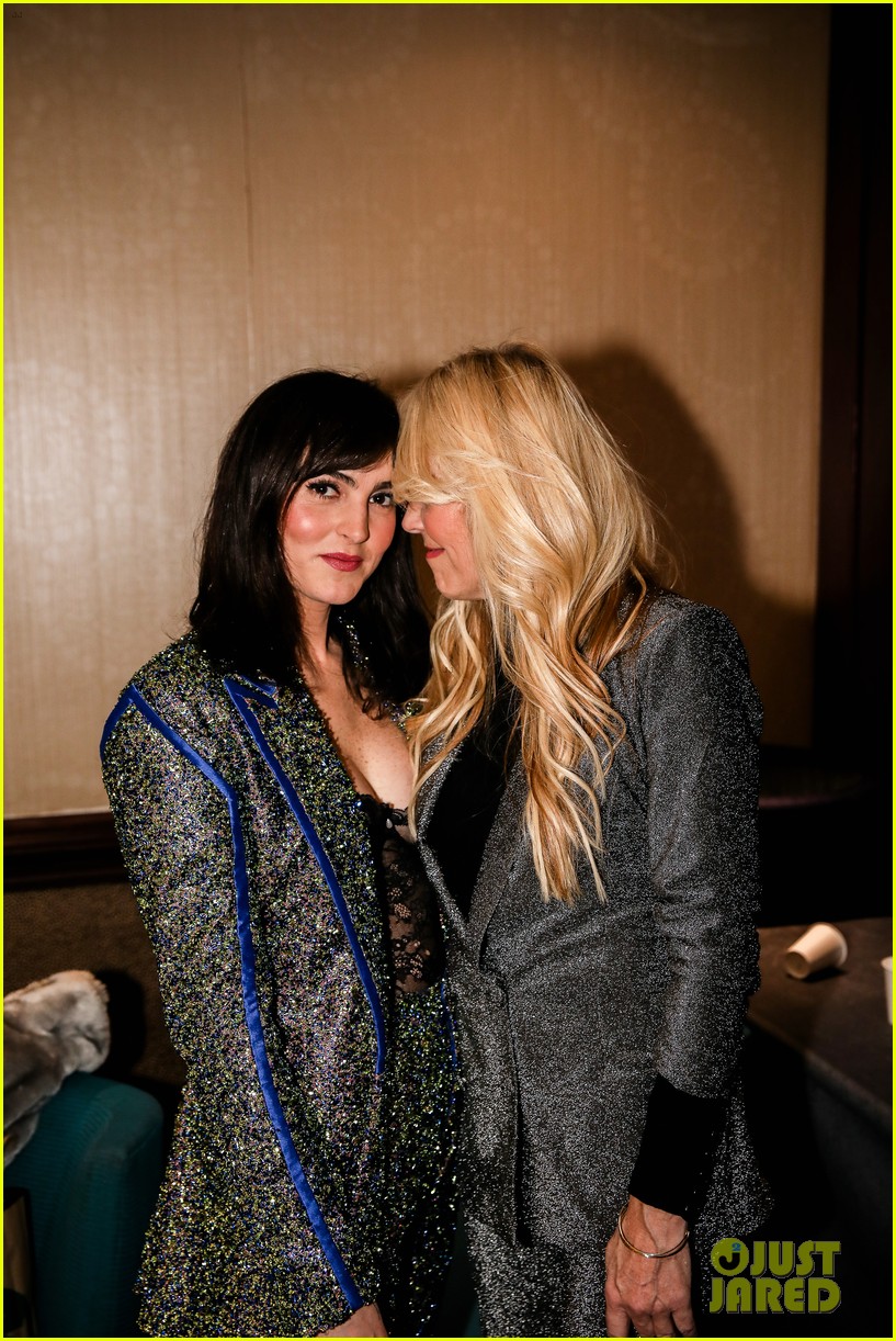 Lindsay Lohan Robin Thicke Attend Marriott Marquis New Year S