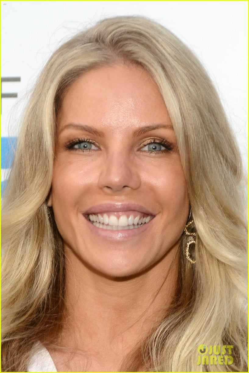 Full Sized Photo of jessica canseco photos 02 | Photo 4255091 | Just Jared