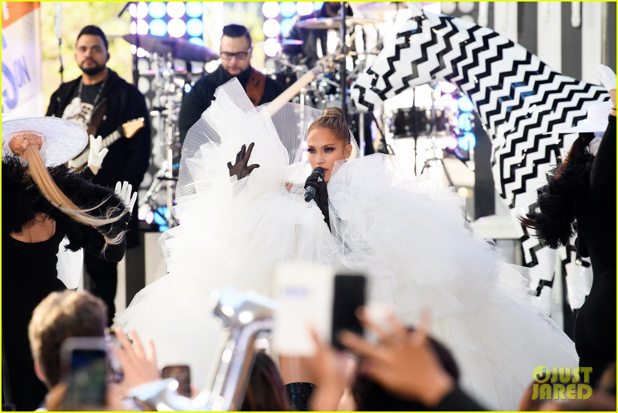 Full Sized Photo of jennifer lopez today show performances 18 | Photo
