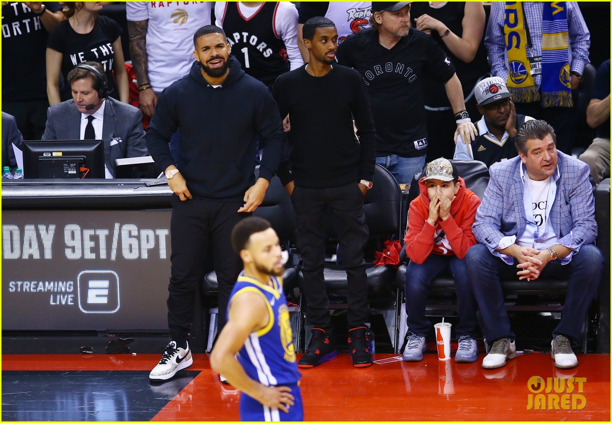 shawn mendes raptors hoodie