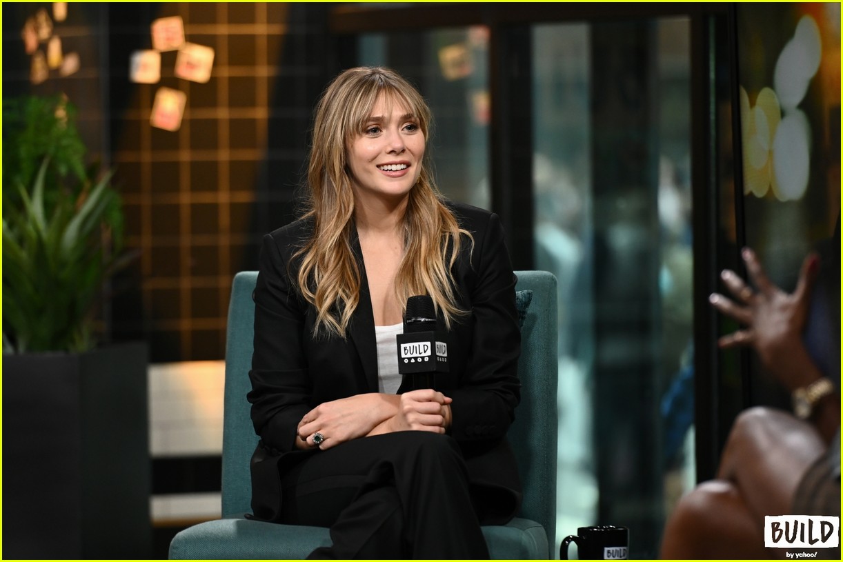 Full Sized Photo of elizabeth olsen build series 20 | Photo 4368124
