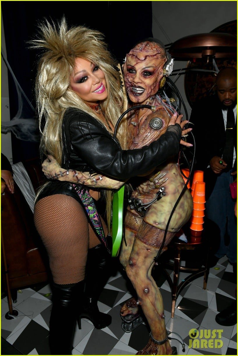 Full Sized Photo of mariah carey halloween october 2019 04 Photo