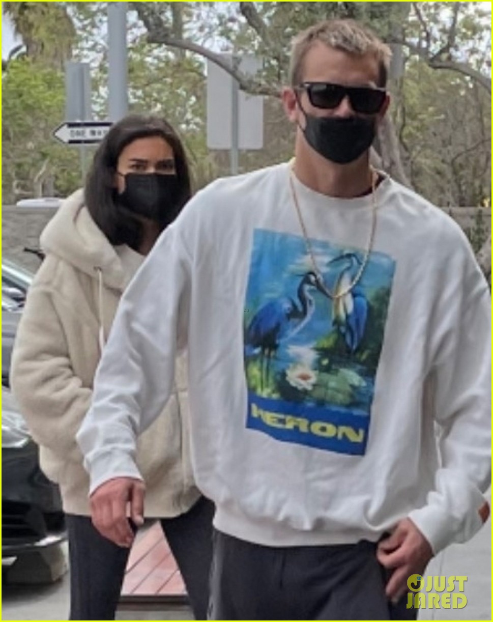 Full Sized Photo of joel kinnaman kelly gale shopping the suicide squad