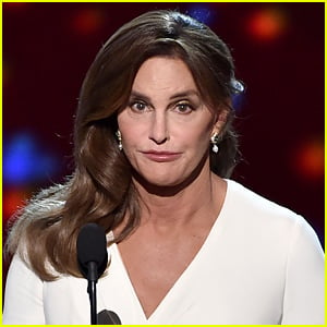 caitlyn-jenner-legally-changes-her-name-