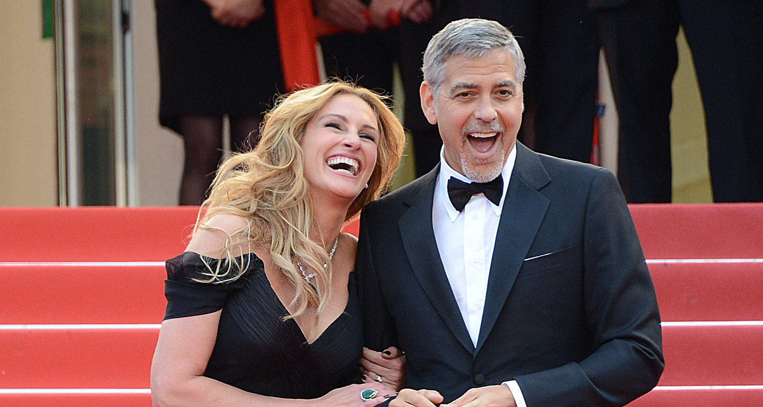 Julia Roberts Went Shoeless to Walk the Stairs at Cannes