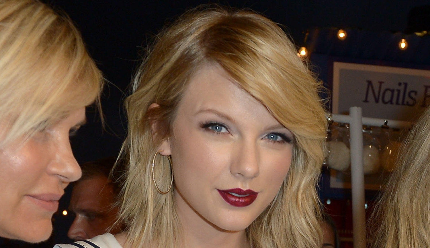 Taylor Swift Will Curate Her Museum Exhibit Set to Open in NYC