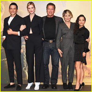 Arnold Schwarzenegger & ‘Terminator: Dark Fate’ Cast Bring Film To Japan!